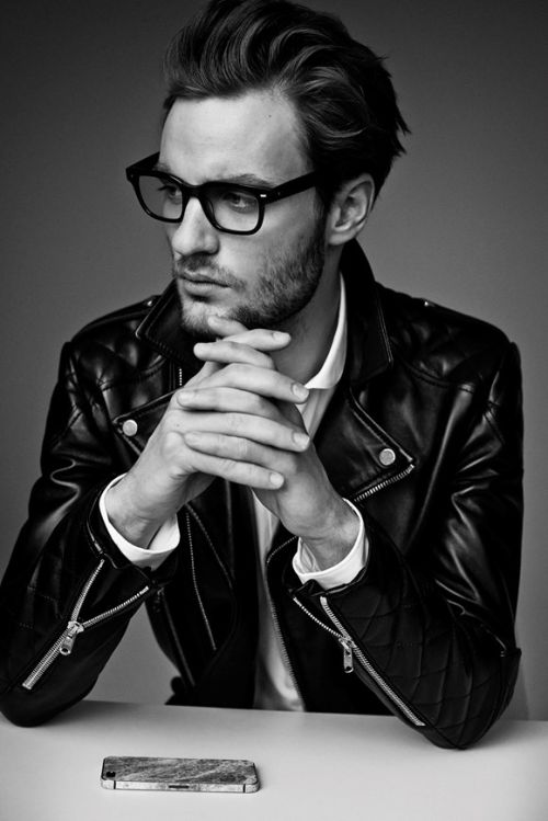 Pin by Ars Dumo on Faces: With Glasses | Mens fashion urban, Mens ...